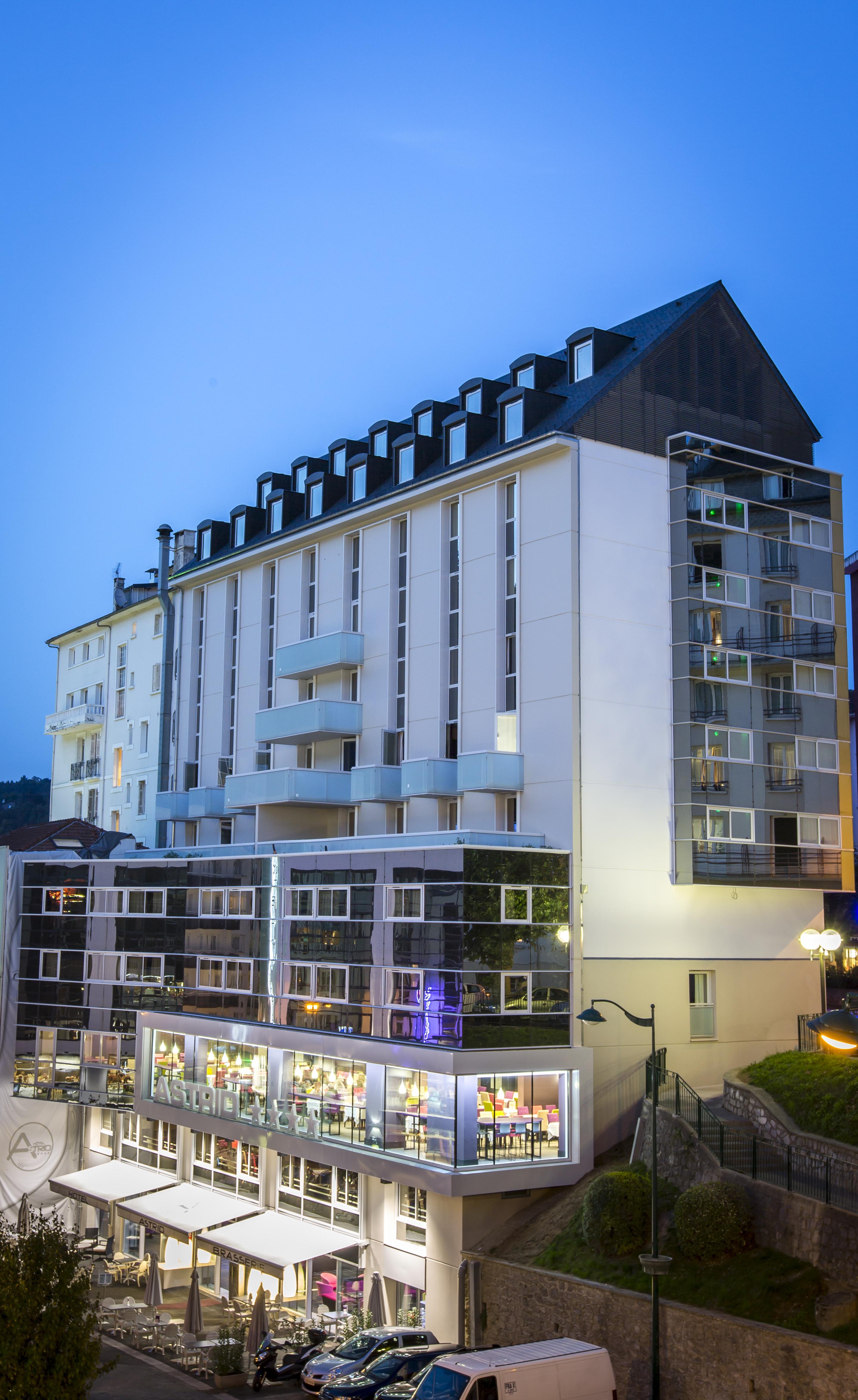 לורדה Hotel Astrid מראה חיצוני תמונה