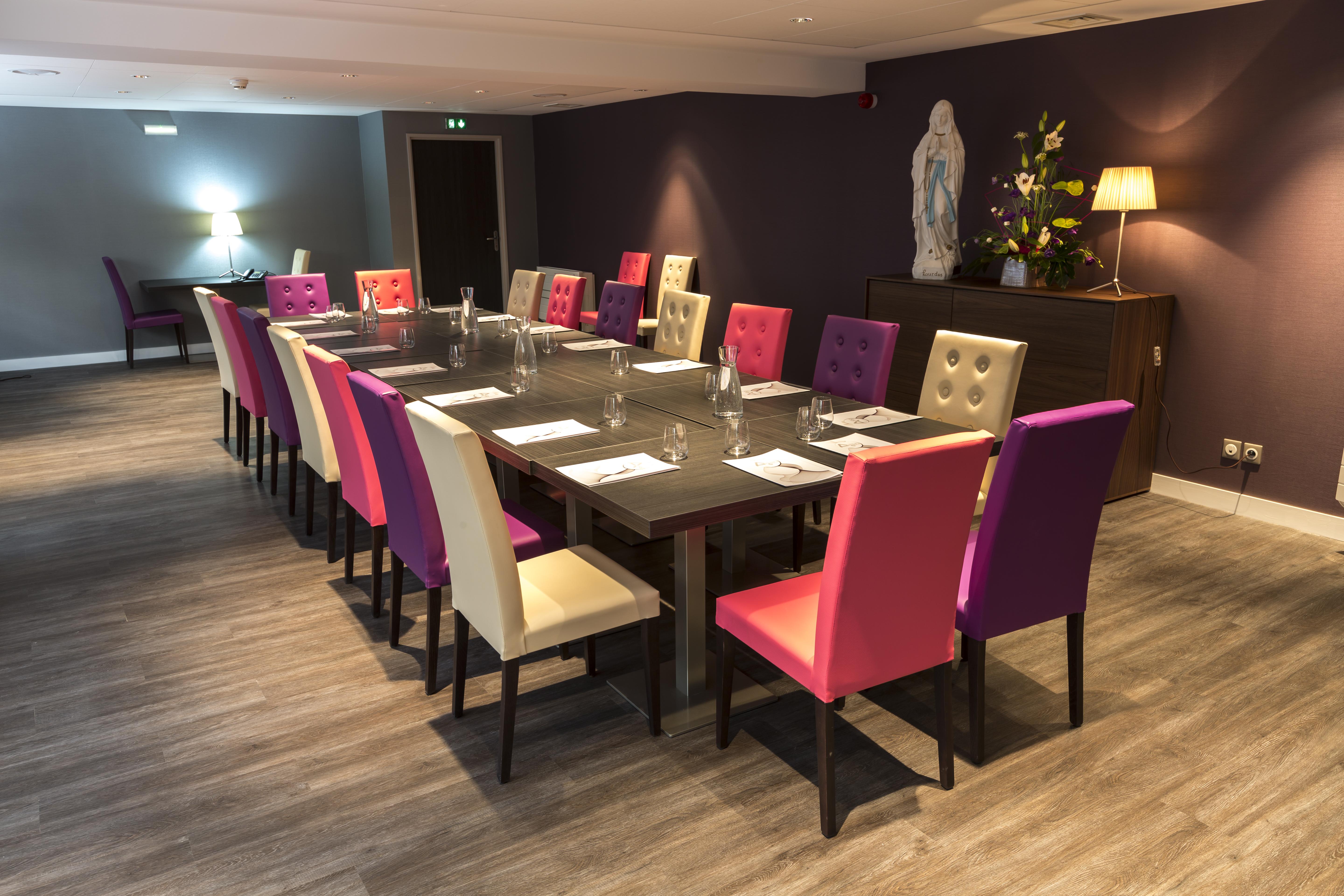 לורדה Hotel Astrid מראה חיצוני תמונה