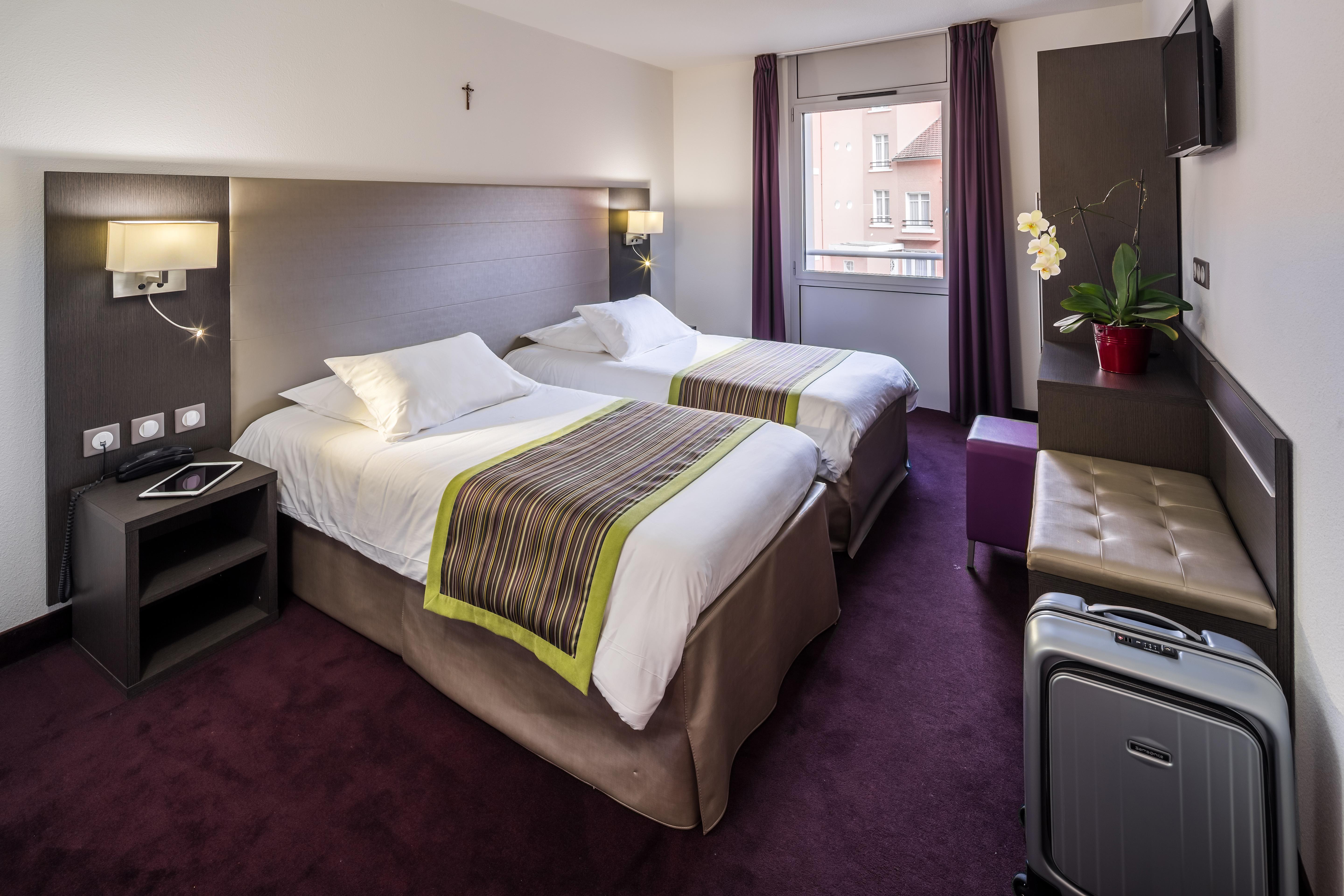 לורדה Hotel Astrid מראה חיצוני תמונה