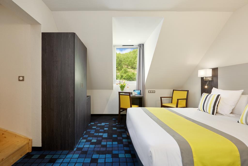 לורדה Hotel Astrid מראה חיצוני תמונה